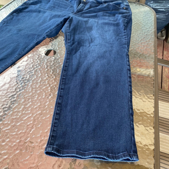 Womens Lane Bryant Plus Size Jeans Blue 26 Tummy Control Dark Stretch Denim Fall - Picture 5 of 15